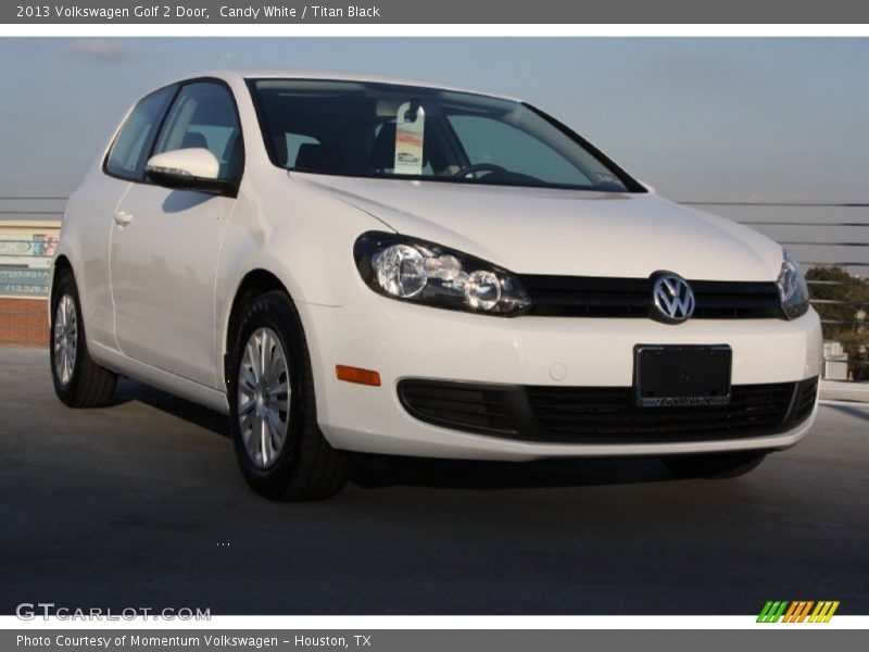 Candy White / Titan Black 2013 Volkswagen Golf 2 Door