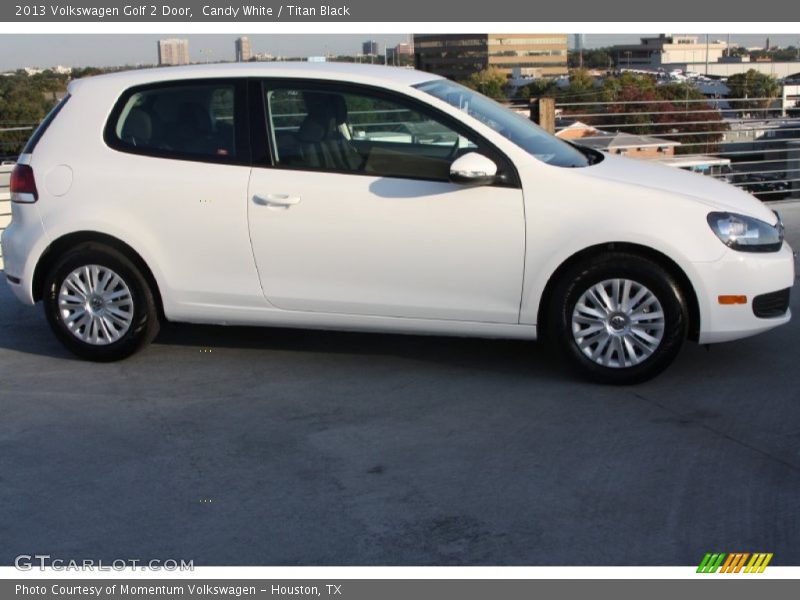 Candy White / Titan Black 2013 Volkswagen Golf 2 Door