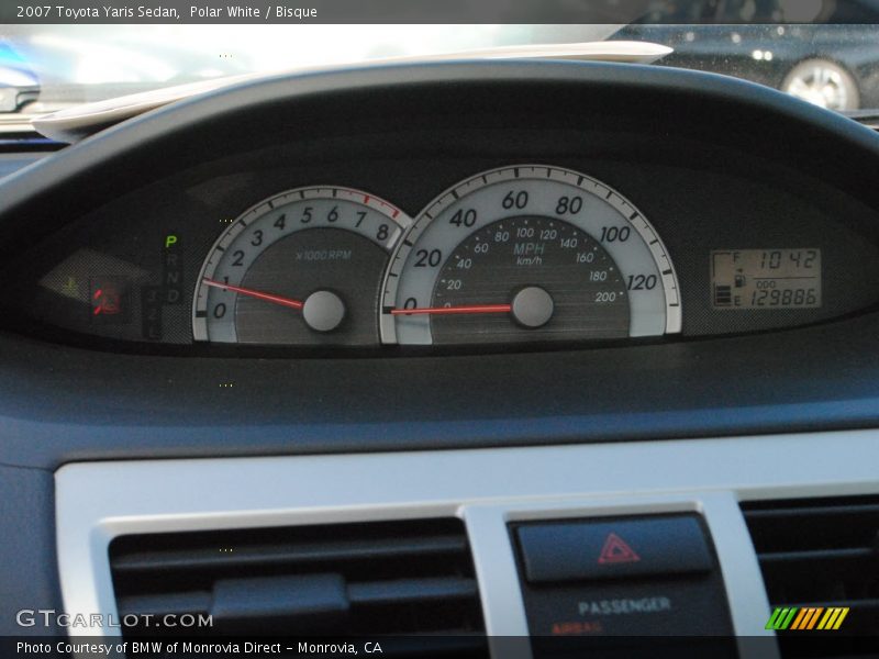 Polar White / Bisque 2007 Toyota Yaris Sedan