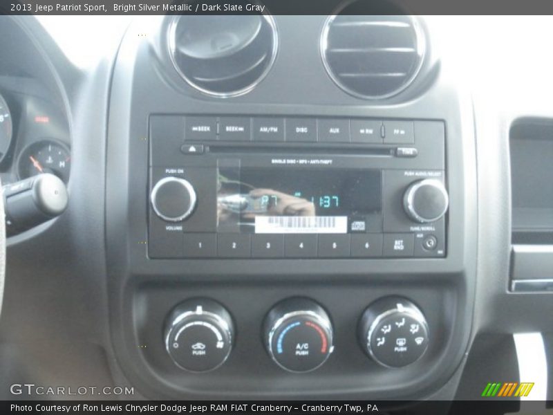Bright Silver Metallic / Dark Slate Gray 2013 Jeep Patriot Sport