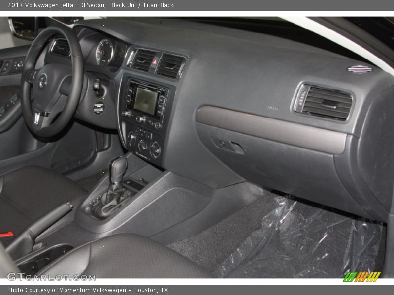 Black Uni / Titan Black 2013 Volkswagen Jetta TDI Sedan