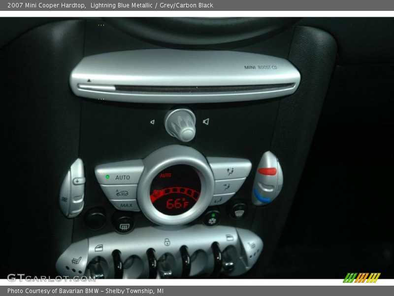 Lightning Blue Metallic / Grey/Carbon Black 2007 Mini Cooper Hardtop