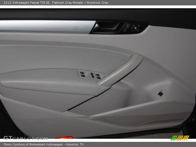 Platinum Gray Metallic / Moonrock Gray 2013 Volkswagen Passat TDI SE