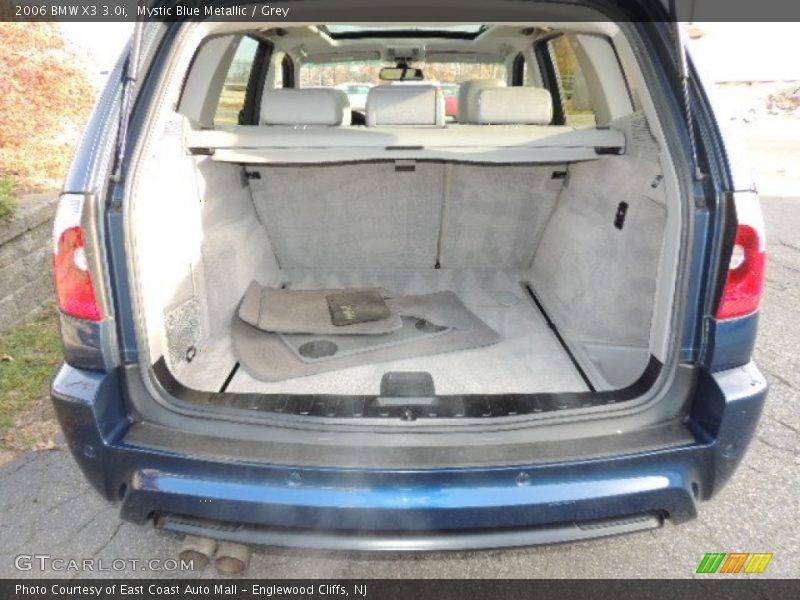  2006 X3 3.0i Trunk