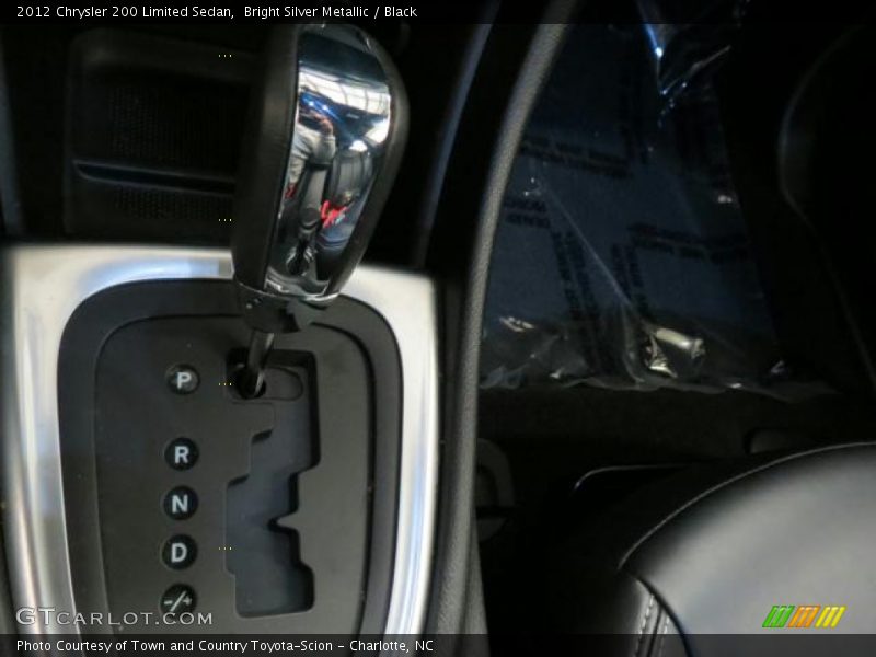 Bright Silver Metallic / Black 2012 Chrysler 200 Limited Sedan