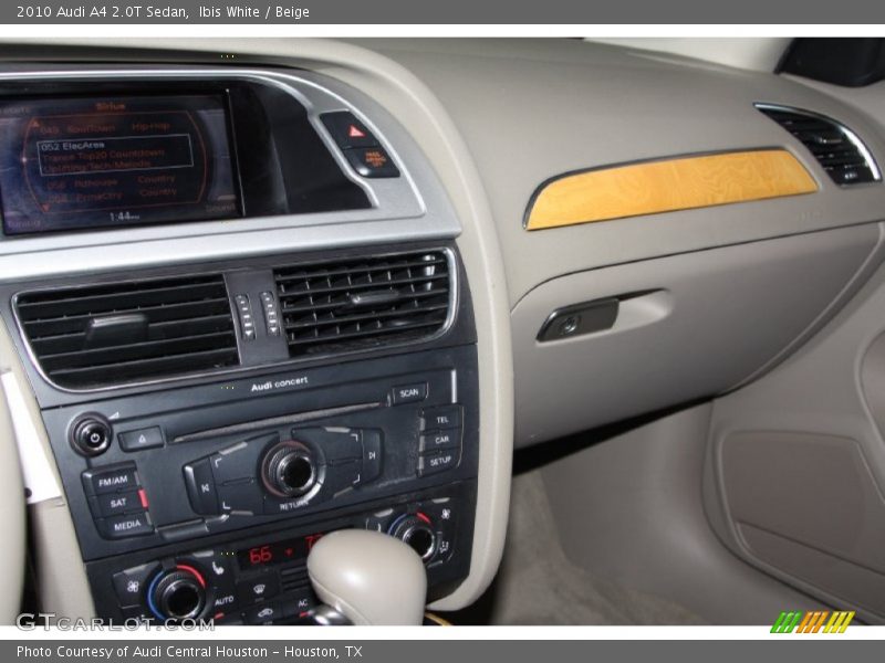 Ibis White / Beige 2010 Audi A4 2.0T Sedan