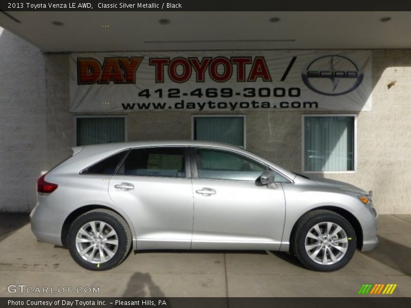 Classic Silver Metallic / Black 2013 Toyota Venza LE AWD