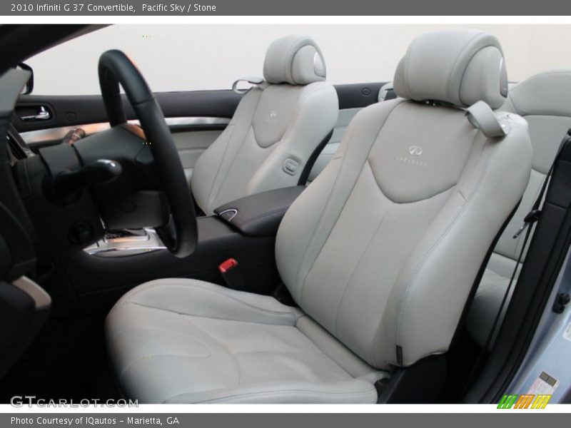 Front Seat of 2010 G 37 Convertible
