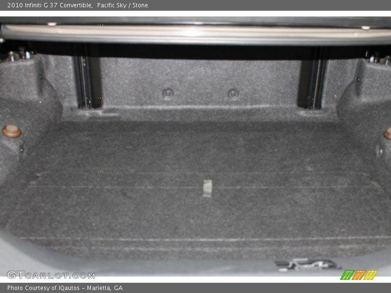  2010 G 37 Convertible Trunk