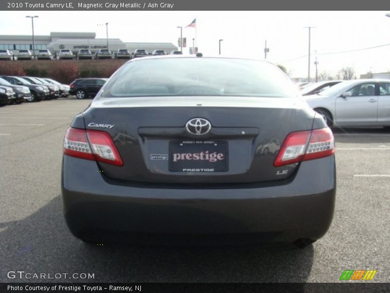 Magnetic Gray Metallic / Ash Gray 2010 Toyota Camry LE