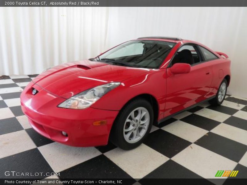 Front 3/4 View of 2000 Celica GT