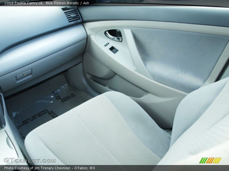 Blue Ribbon Metallic / Ash 2009 Toyota Camry LE