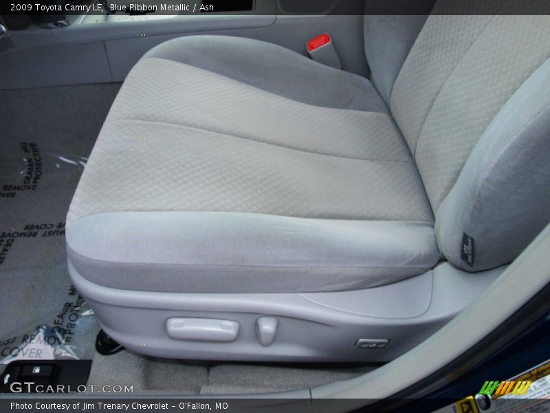 Blue Ribbon Metallic / Ash 2009 Toyota Camry LE