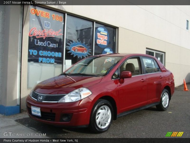 Sonoma Sunset / Beige 2007 Nissan Versa S