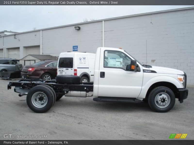  2013 F350 Super Duty XL Regular Cab Dually Chassis Oxford White
