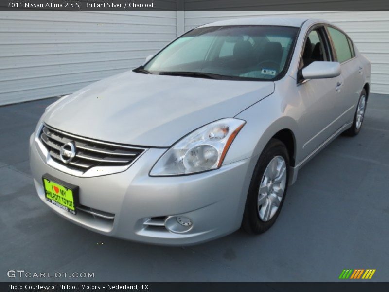 Brilliant Silver / Charcoal 2011 Nissan Altima 2.5 S