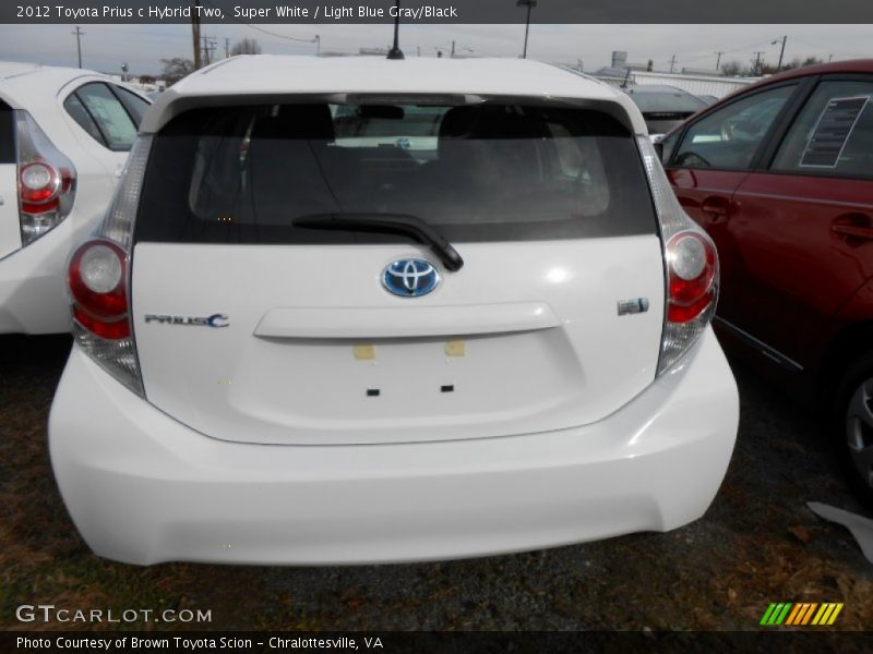 Super White / Light Blue Gray/Black 2012 Toyota Prius c Hybrid Two