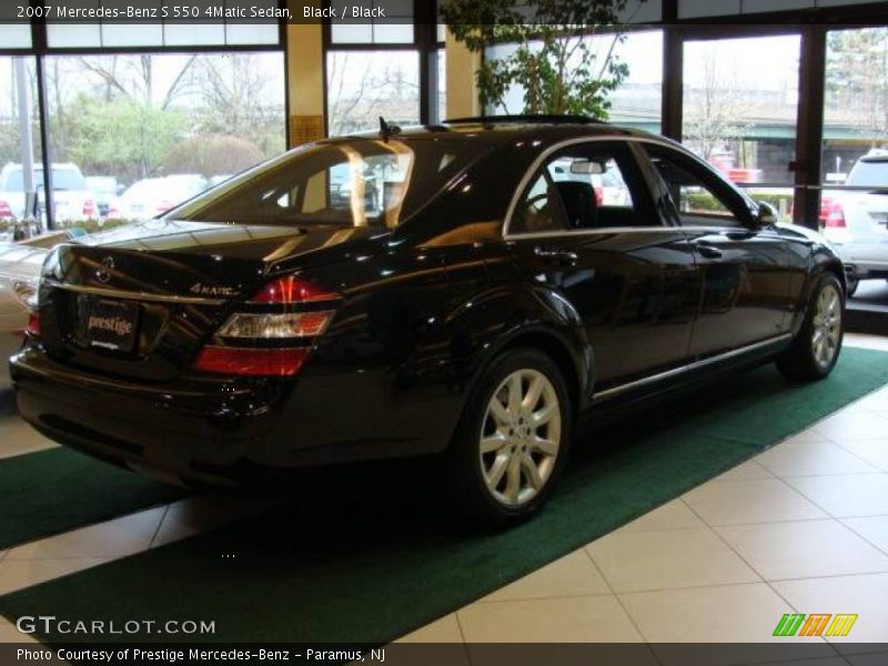 Black / Black 2007 Mercedes-Benz S 550 4Matic Sedan