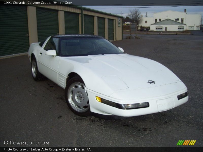 Front 3/4 View of 1991 Corvette Coupe