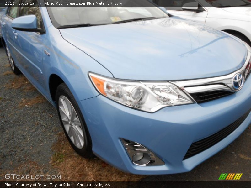 Clearwater Blue Metallic / Ivory 2012 Toyota Camry Hybrid XLE