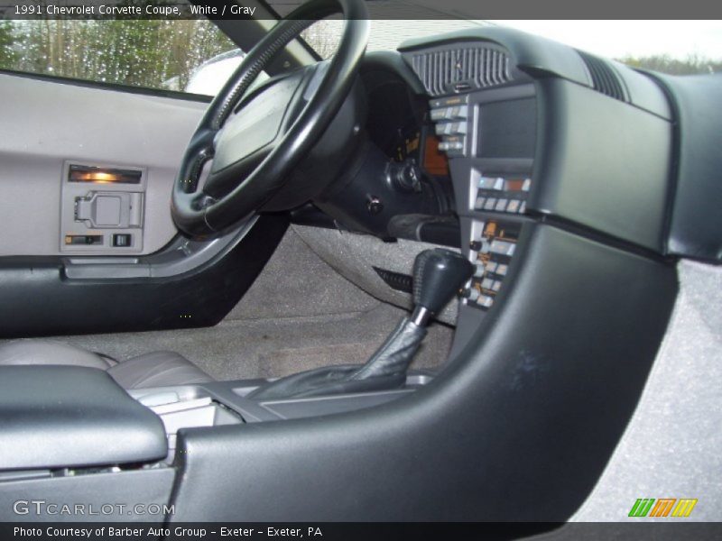 White / Gray 1991 Chevrolet Corvette Coupe