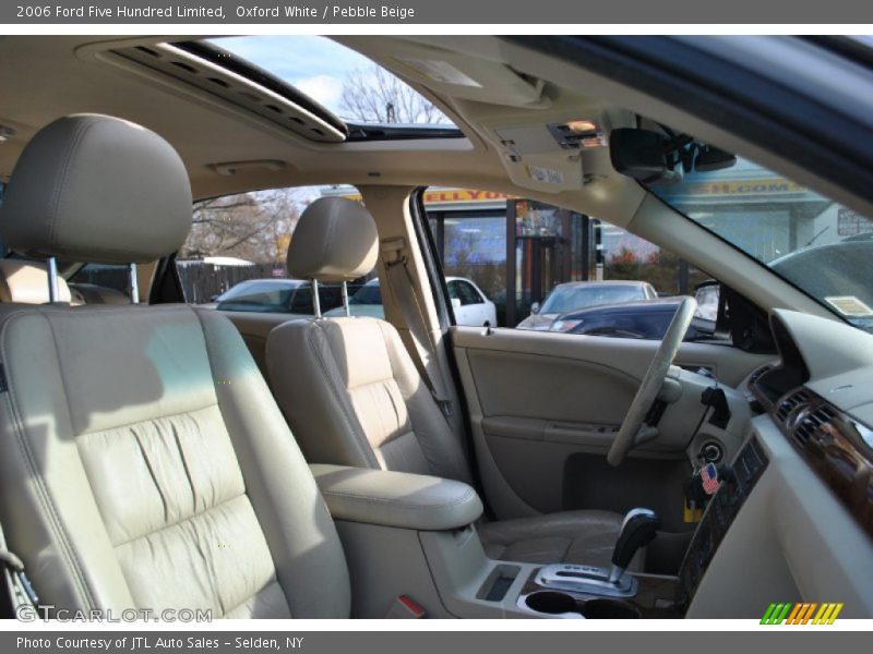Oxford White / Pebble Beige 2006 Ford Five Hundred Limited