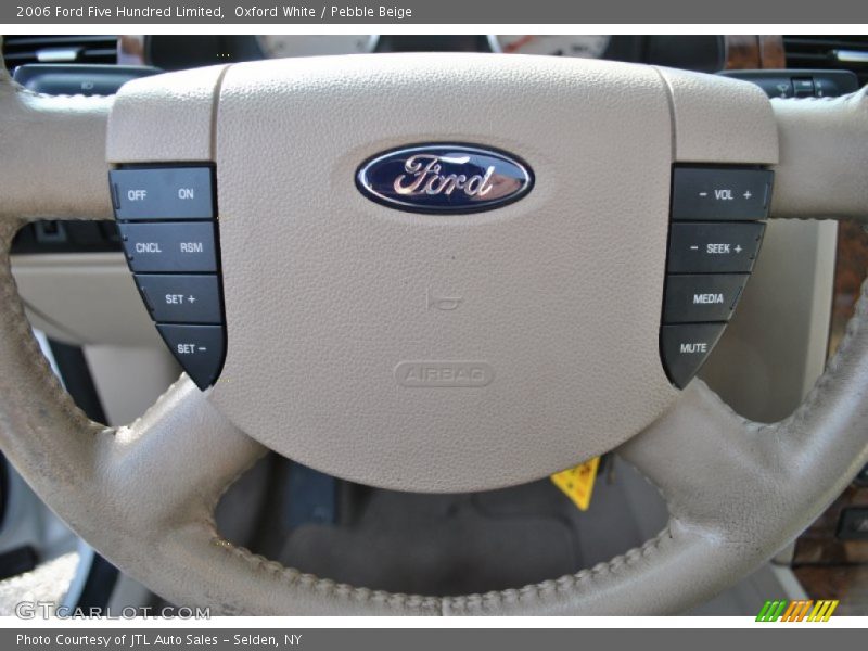 Oxford White / Pebble Beige 2006 Ford Five Hundred Limited