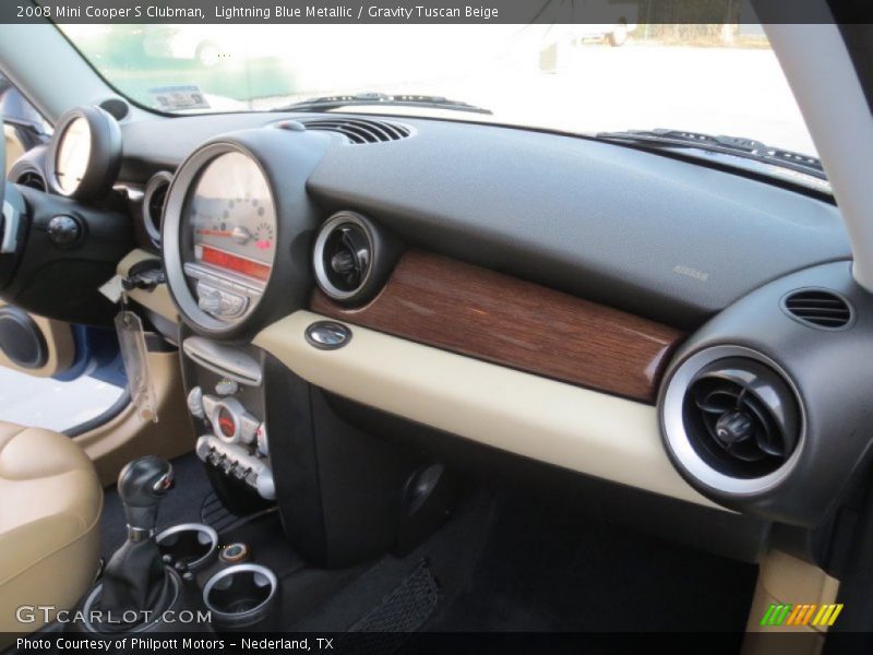 Dashboard of 2008 Cooper S Clubman