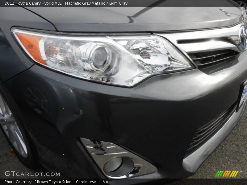 Magnetic Gray Metallic / Light Gray 2012 Toyota Camry Hybrid XLE