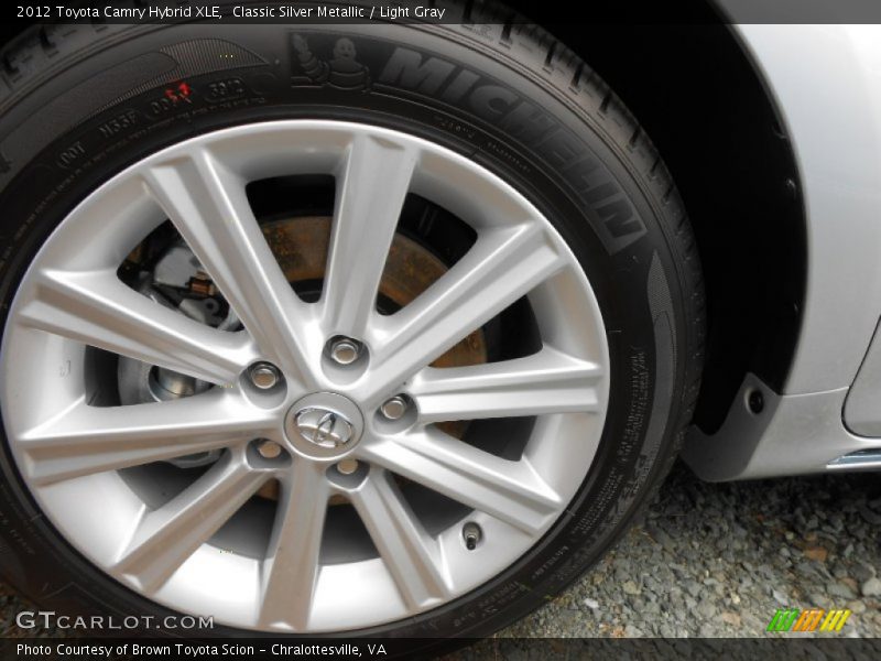 Classic Silver Metallic / Light Gray 2012 Toyota Camry Hybrid XLE