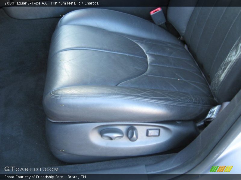 Platinum Metallic / Charcoal 2000 Jaguar S-Type 4.0