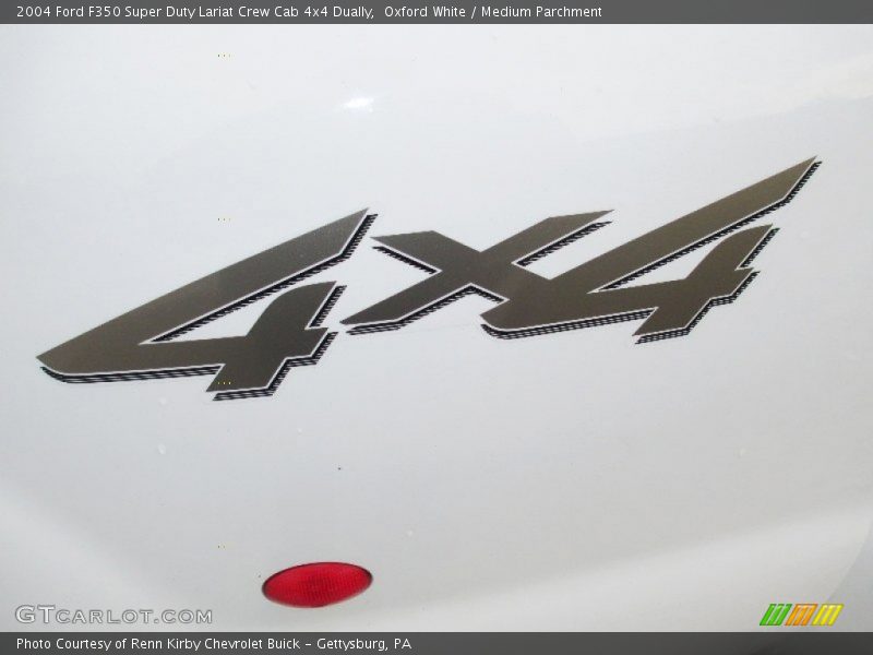 Oxford White / Medium Parchment 2004 Ford F350 Super Duty Lariat Crew Cab 4x4 Dually