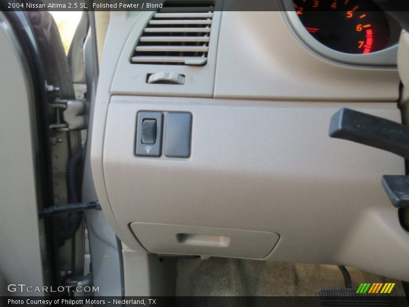 Polished Pewter / Blond 2004 Nissan Altima 2.5 SL