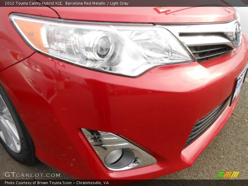 Barcelona Red Metallic / Light Gray 2012 Toyota Camry Hybrid XLE