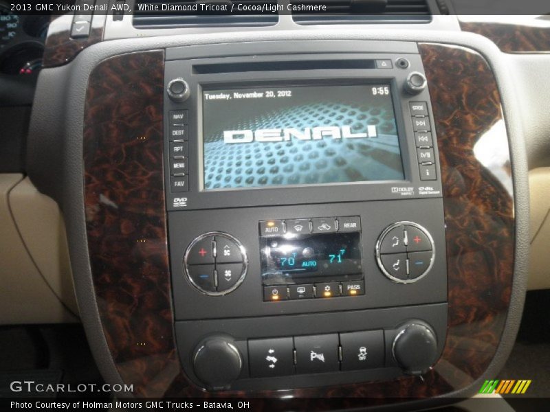 White Diamond Tricoat / Cocoa/Light Cashmere 2013 GMC Yukon Denali AWD
