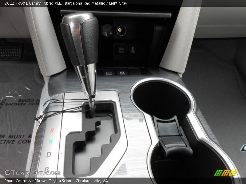 Barcelona Red Metallic / Light Gray 2012 Toyota Camry Hybrid XLE