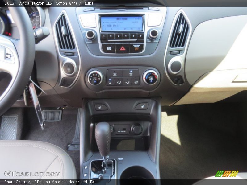 Cotton White / Taupe 2013 Hyundai Tucson GLS