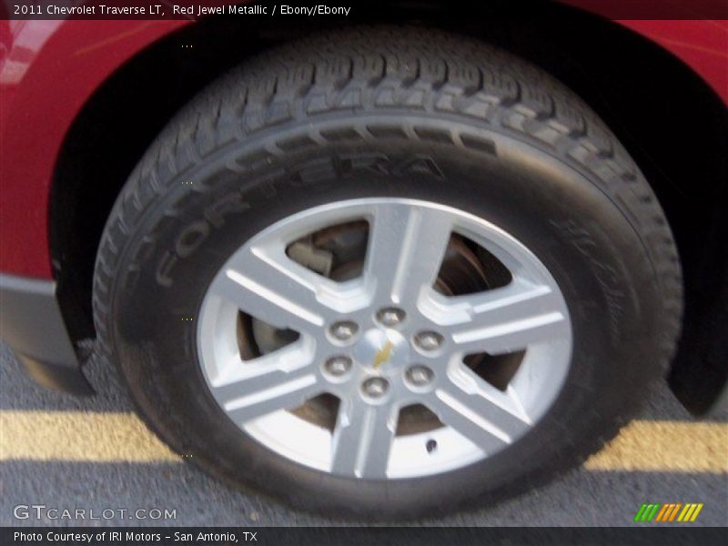 Red Jewel Metallic / Ebony/Ebony 2011 Chevrolet Traverse LT