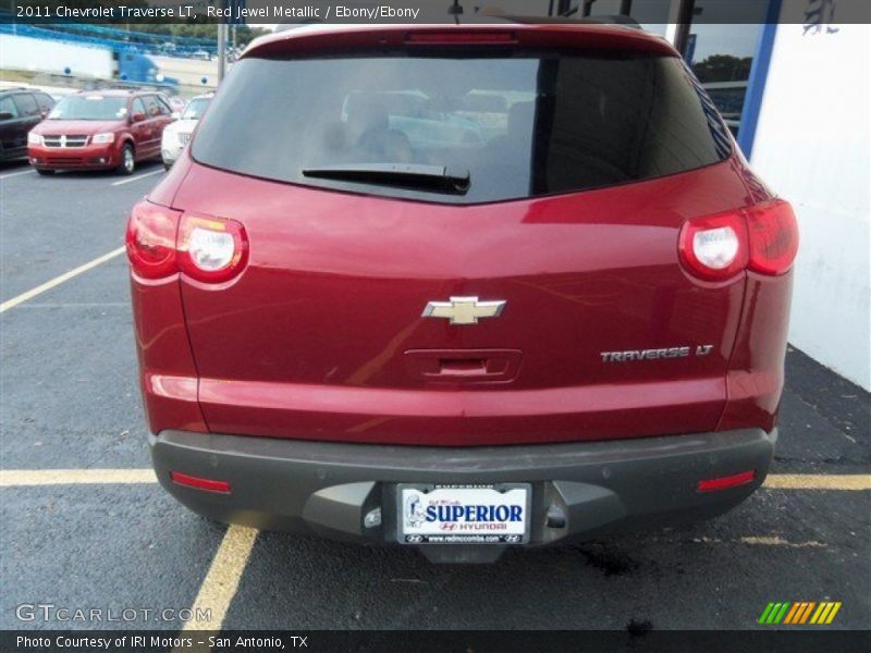 Red Jewel Metallic / Ebony/Ebony 2011 Chevrolet Traverse LT