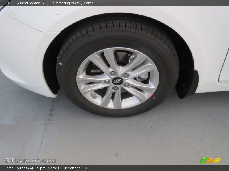 Shimmering White / Camel 2013 Hyundai Sonata GLS