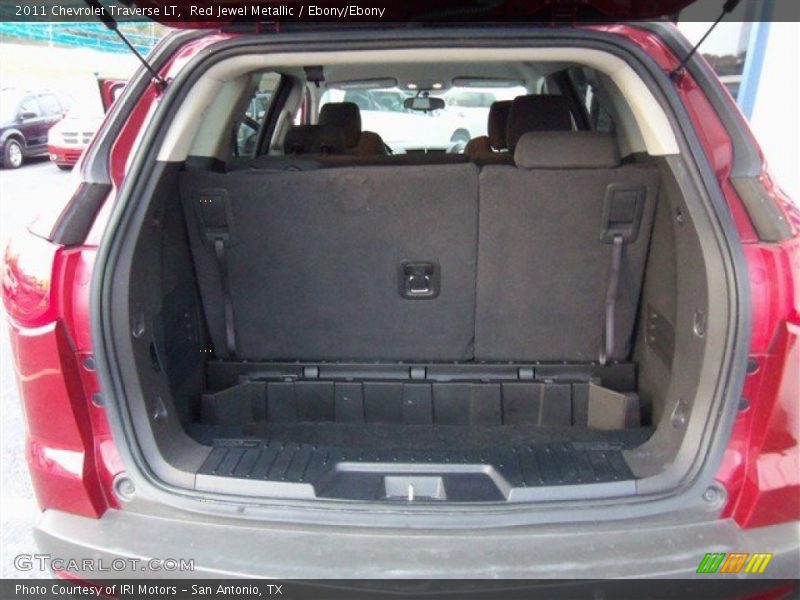 Red Jewel Metallic / Ebony/Ebony 2011 Chevrolet Traverse LT