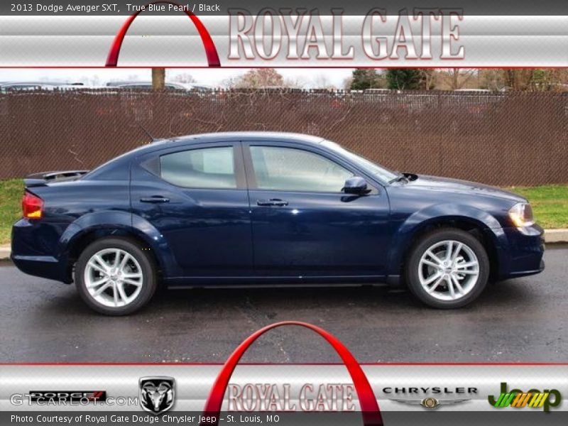 True Blue Pearl / Black 2013 Dodge Avenger SXT