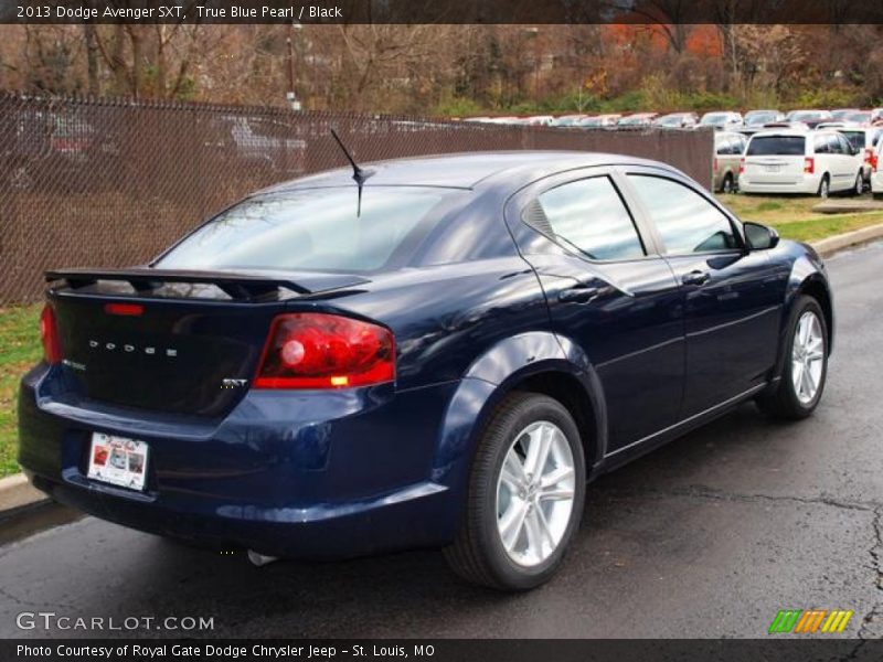 True Blue Pearl / Black 2013 Dodge Avenger SXT