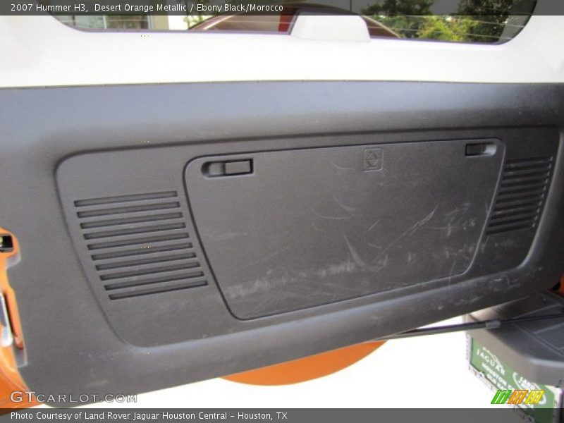 Door Panel of 2007 H3 