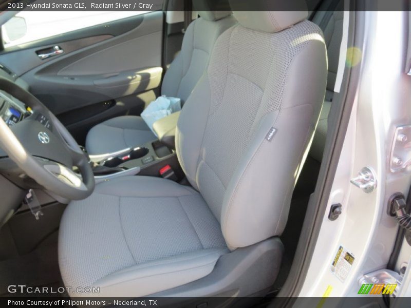 Radiant Silver / Gray 2013 Hyundai Sonata GLS
