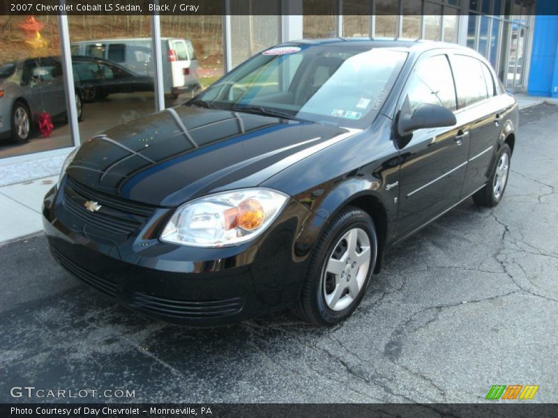 Black / Gray 2007 Chevrolet Cobalt LS Sedan