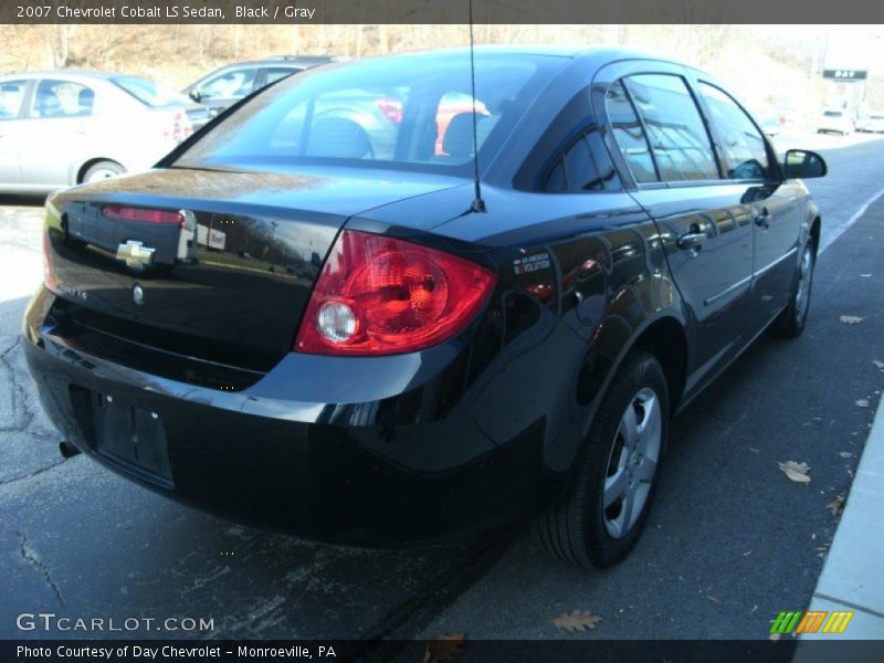 Black / Gray 2007 Chevrolet Cobalt LS Sedan