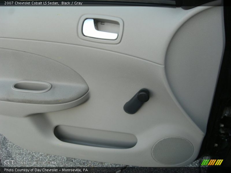 Black / Gray 2007 Chevrolet Cobalt LS Sedan