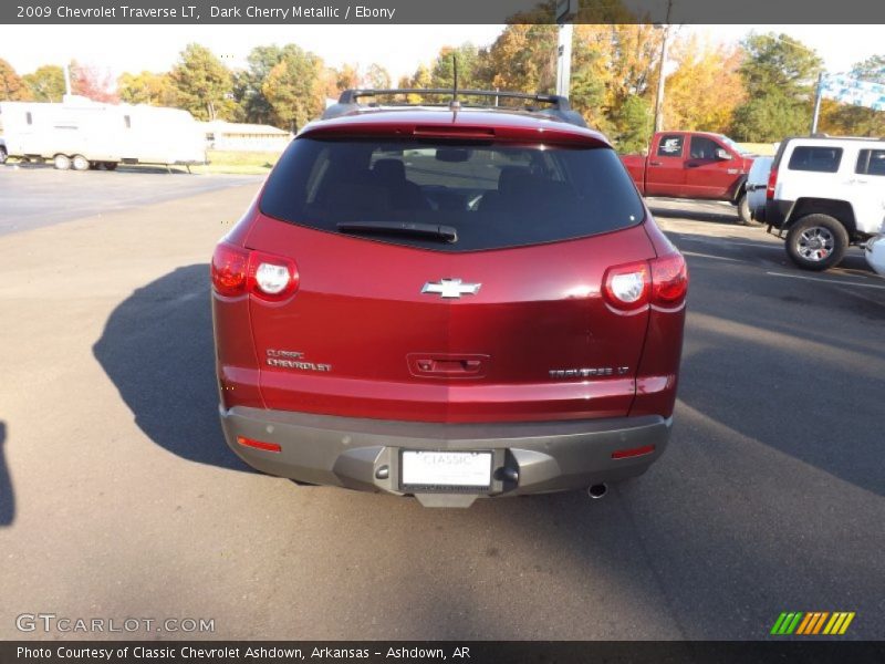 Dark Cherry Metallic / Ebony 2009 Chevrolet Traverse LT