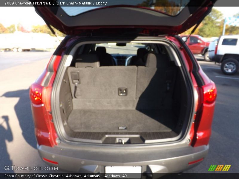 Dark Cherry Metallic / Ebony 2009 Chevrolet Traverse LT